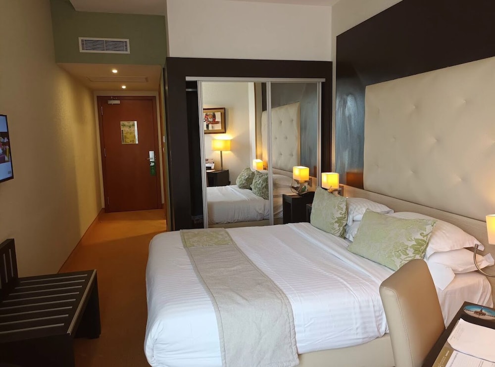 New Day Hotel