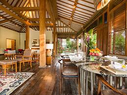 Luxury & Tropical 2br Villa In Canggu