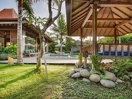 Luxury & Tropical 2br Villa In Canggu