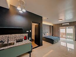 Clark CU Hotel