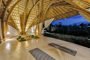Earthship Ubud Eco Villa