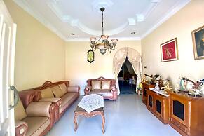 Hotel O Kenzie Bunkbed Syariah