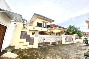 Hotel O Kenzie Bunkbed Syariah