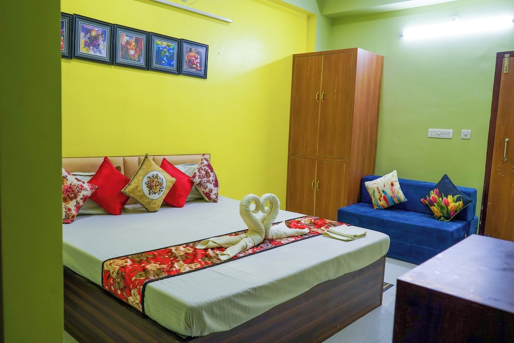 Gangasagar Hotel And Resort