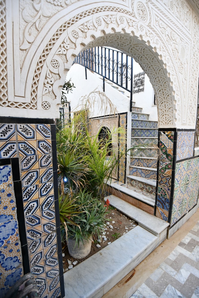 Dar Al Makam - Luxury Experience