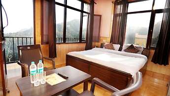 Goroomgo Thakur Home's Shimla