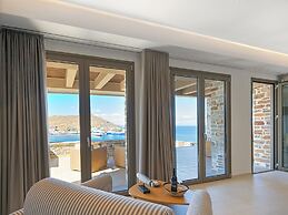 Keos by the Sea