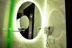 Petra Premium Hotel