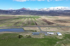 Eiðhús Apartments