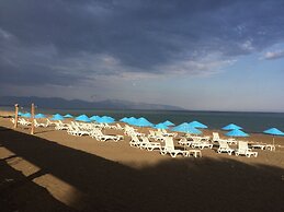 Deniz Otel
