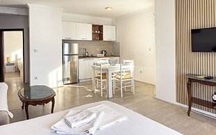 Open Sea Apartments