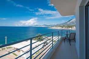 Open Sea Apartments