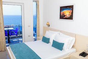 Hotel AGEL