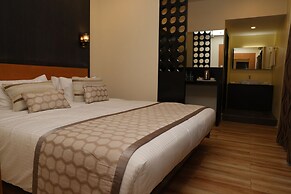 Hotel SR Palani