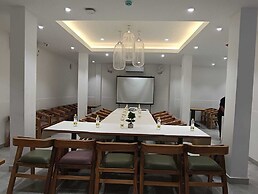 Hotel SR Palani