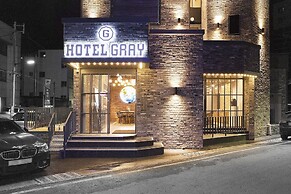 Hotel Gray