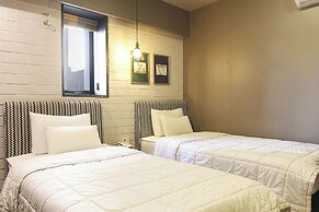 Hotel Gray