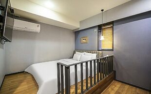 Hotel Gray