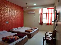 New Hotel Shree Radha Krishna Palace