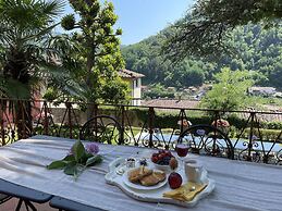 Burlamacchi Villas