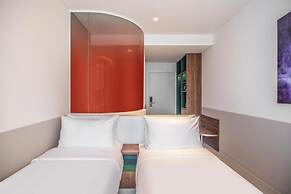 Wink Cantho Centre, Unscripted by Hyatt - 24 Hours stay
