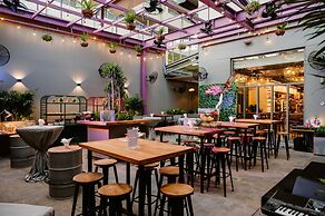 Wink Cantho Centre, Unscripted by Hyatt - 24 Hours stay