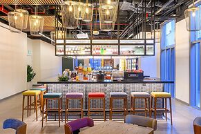 Wink Cantho Centre, Unscripted by Hyatt - 24 Hours stay