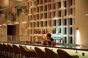 Wink Cantho Centre, Unscripted by Hyatt - 24 Hours stay