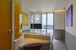 Wink Cantho Centre, Unscripted by Hyatt - 24 Hours stay