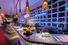 Wink Cantho Centre, Unscripted by Hyatt - 24 Hours stay