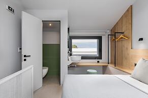 The 8 Suites