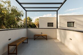 The 8 Suites