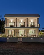 The 8 Suites