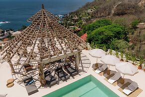 Xeno Hotel Boutique