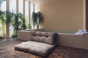 Xeno Hotel Boutique