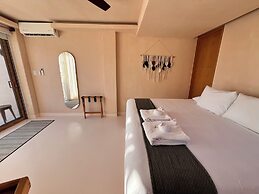 Xeno Hotel Boutique