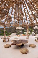 Xeno Hotel Boutique