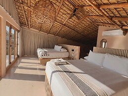 Xeno Hotel Boutique