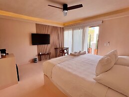 Xeno Hotel Boutique