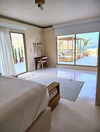 Xeno Hotel Boutique