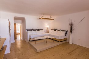 Salt Suites by Mr and Mrs White