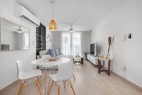 Casa Elena by Otium