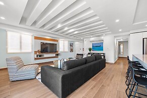 Casa Elena by Otium