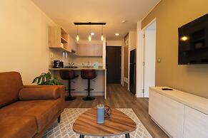 Los Pinos by Wynwood House