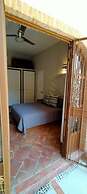 Victoria Suites
