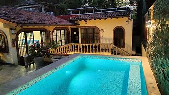 Victoria Suites