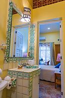 Victoria Suites