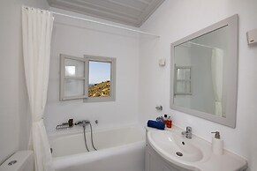 Charming 5-bed Villa in Mykonos