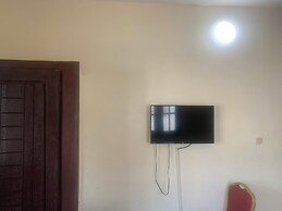 Melia's Hotel