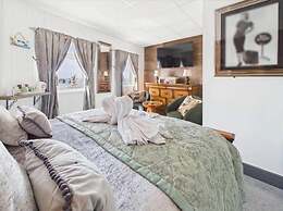Kings Boutique Hotel
